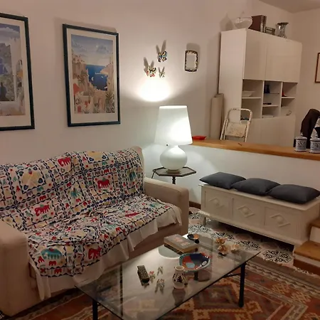 Nini Сasa de vacaciones Isquia